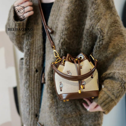 Bolsa Bucket Mini Bianca